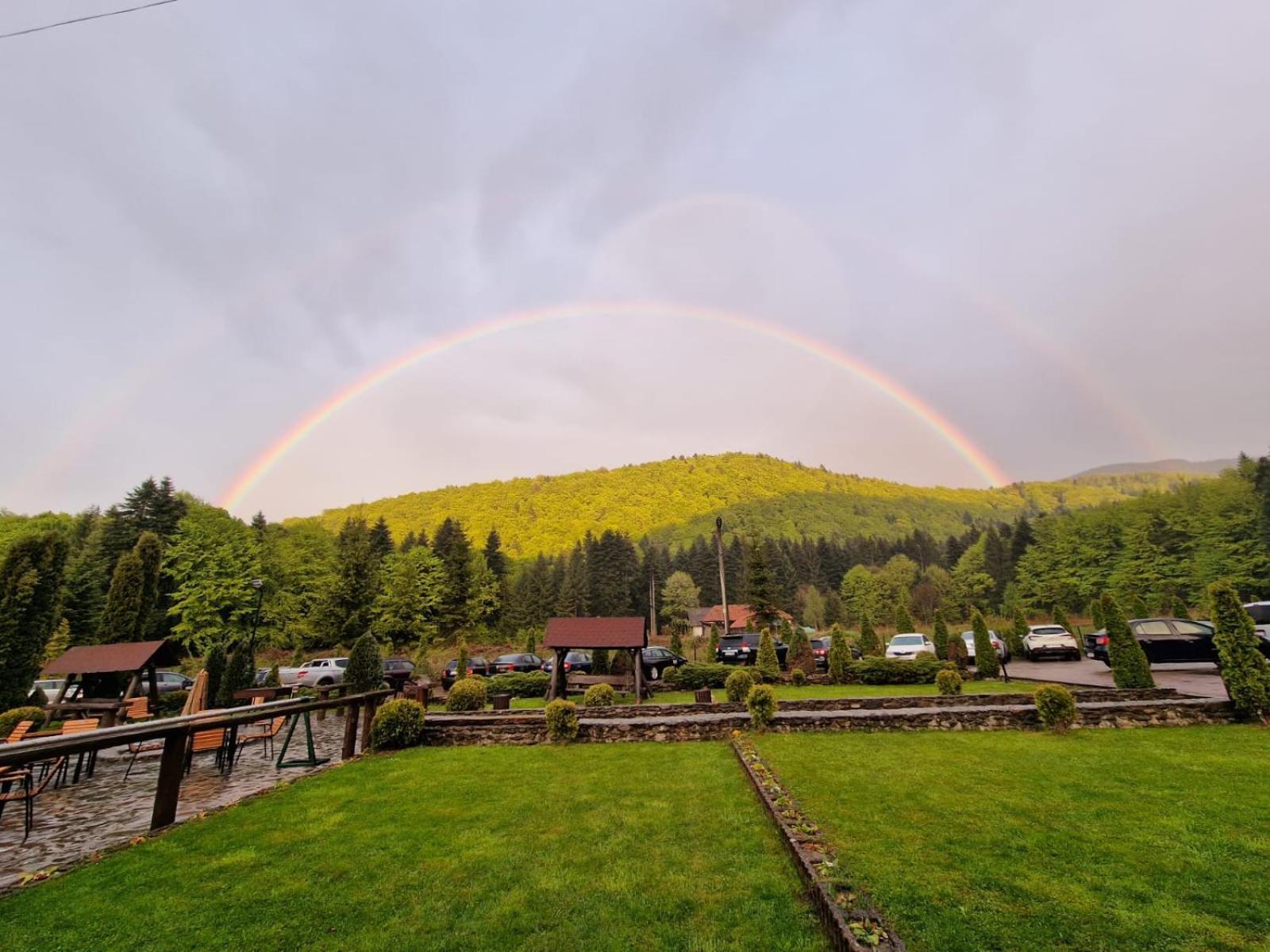 Hotel Miruna Sîmbăta de Sus 外观 照片