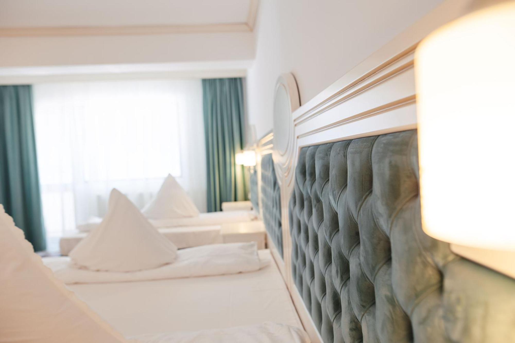 Hotel Miruna Sîmbăta de Sus 外观 照片